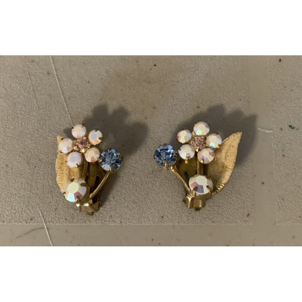 VINTAGE Austria Earrings Rhinestones Floral Clip On Gold Tone